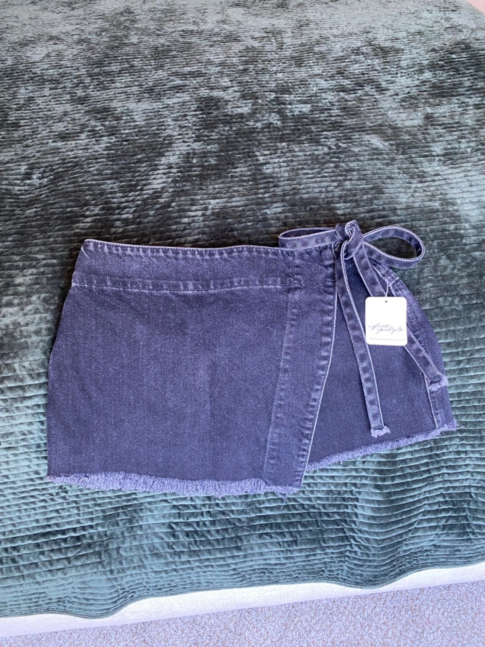 🌼 NWT Free People Side Tie Skirt Free People Skort